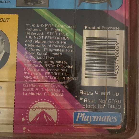 Star Trek the Next Generation CAPTAIN SCOTT( AUTOGRAPHED) in MINT Condition - Picture 8 of 8